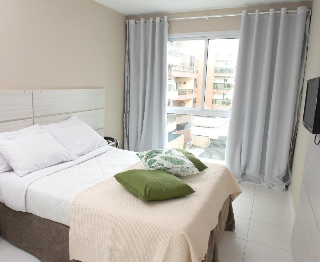 Flat Mandai -